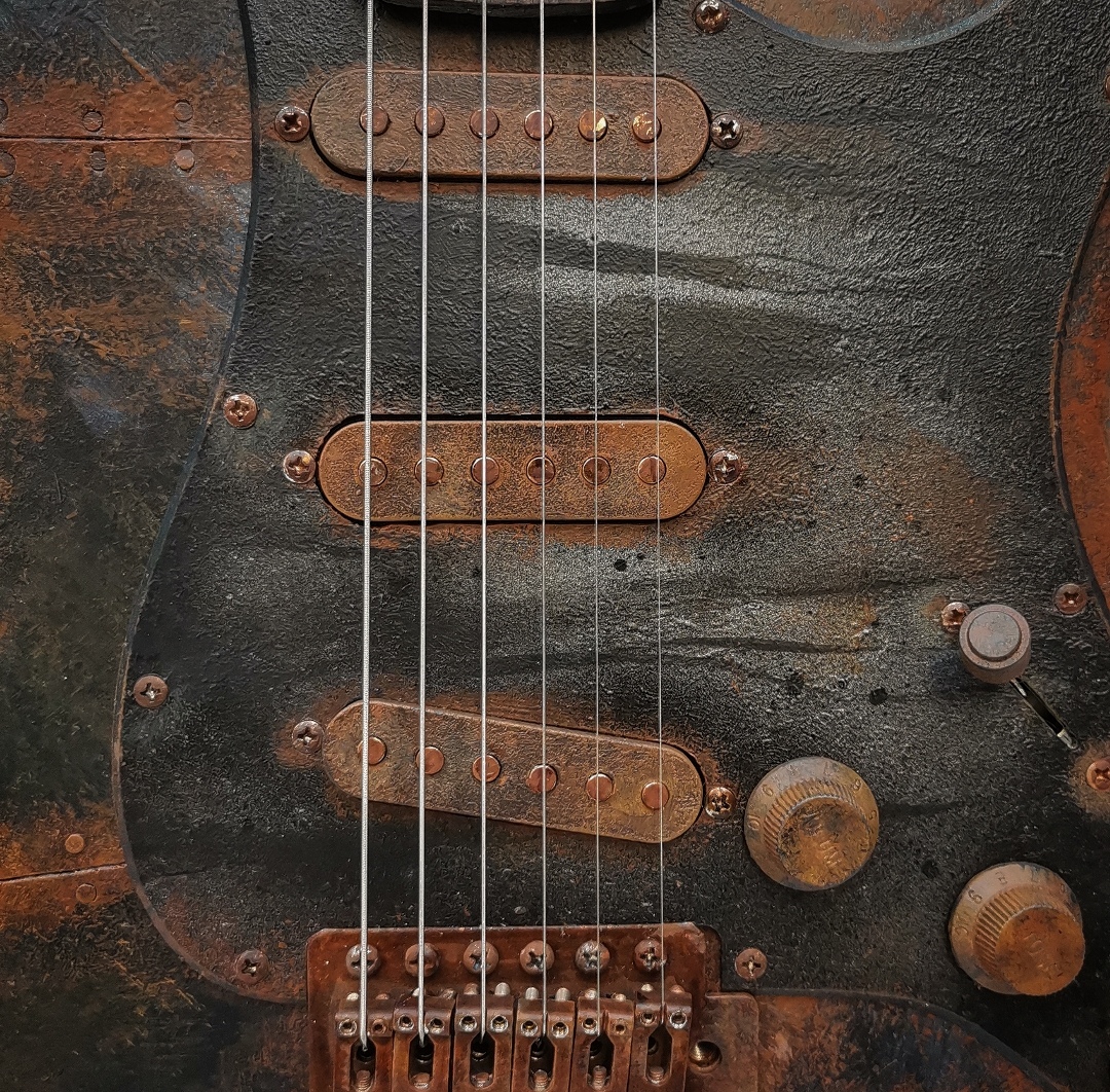 Rusty Metal Black ST detail 2