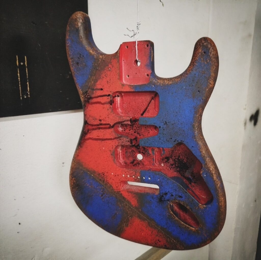 WIP_P5_blueredstrat_36lm