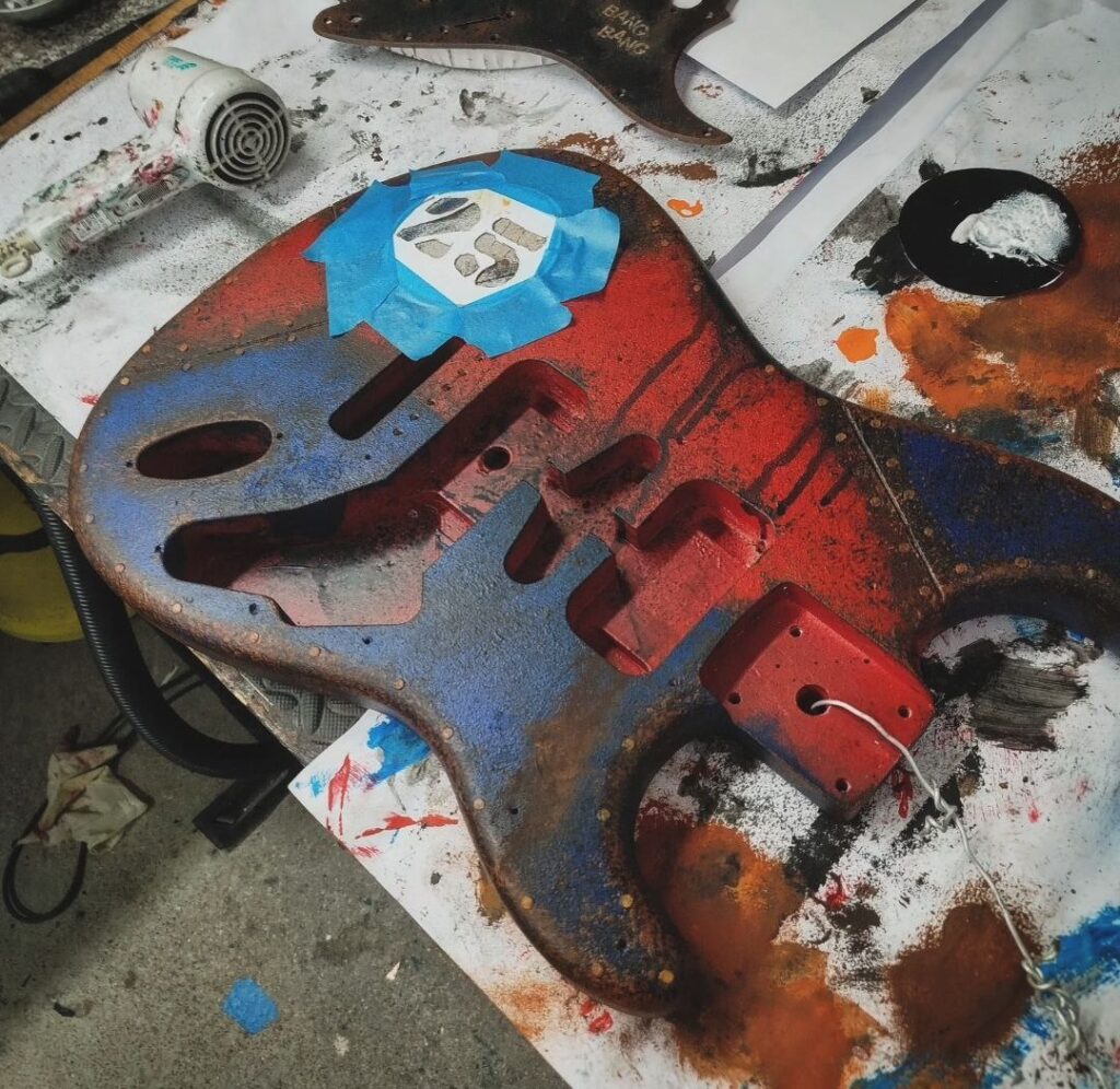 WIP_P7_blueredstrat_434gd