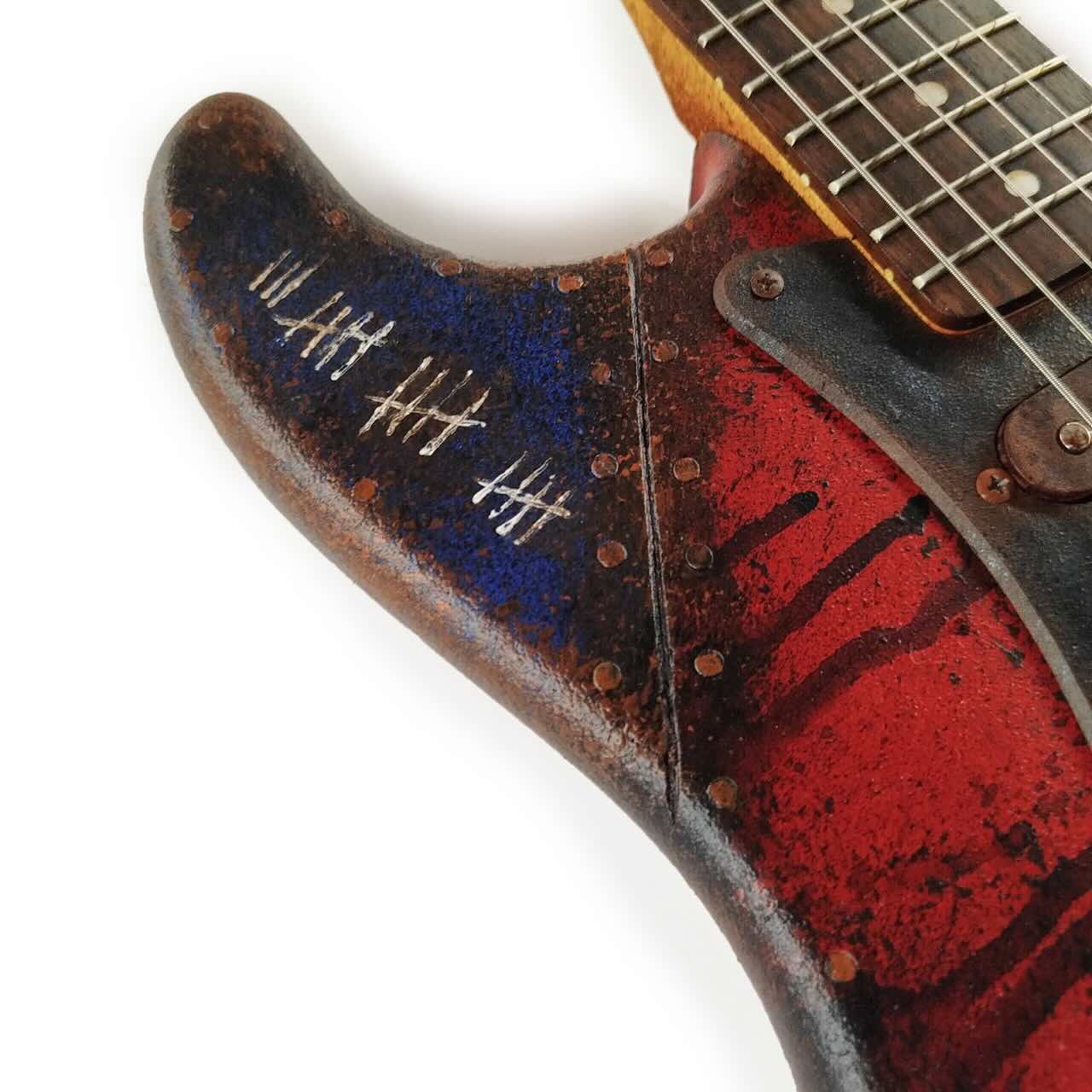 Fireman Red / Fallout Blue ST detail 1