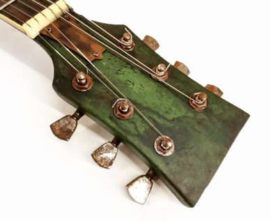 Rusty Army Green LP detail 2
