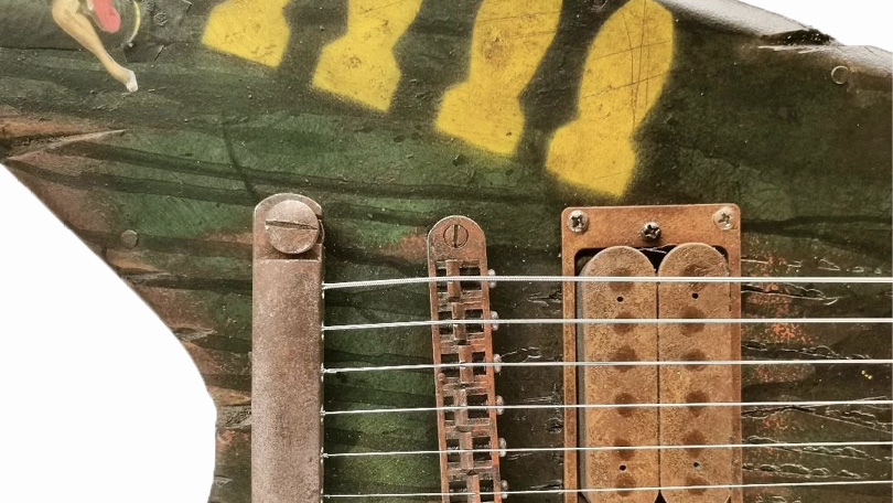 Rusty Army Green RR detail 3
